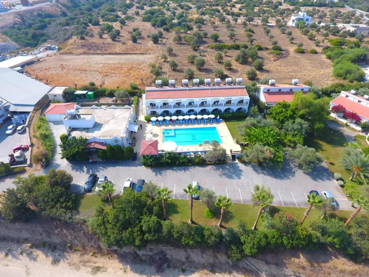 Bare Hill Holiday Apartments Krini Exterior photo